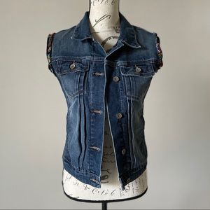 Cult of Individuality Blue Jean Vest - S